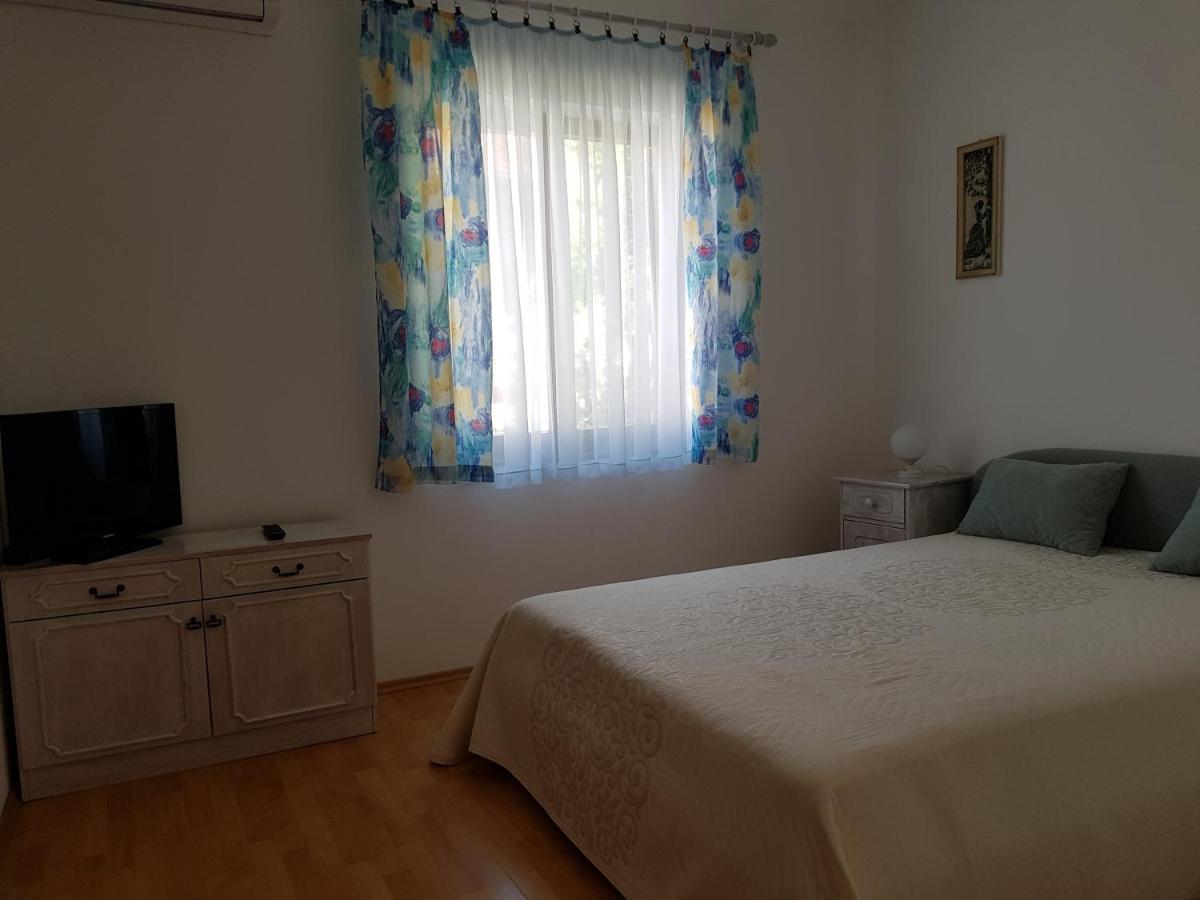 Apartments Dora Selce Ngoại thất bức ảnh
